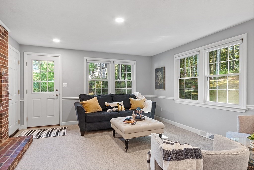 5 Higate Road Chelmsford, MA 01824 - Photo 7 of 30