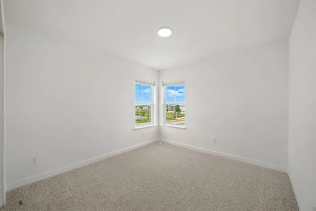 $389,750 | 180 HUNTINGTON Drive, Waconia, MN 55387