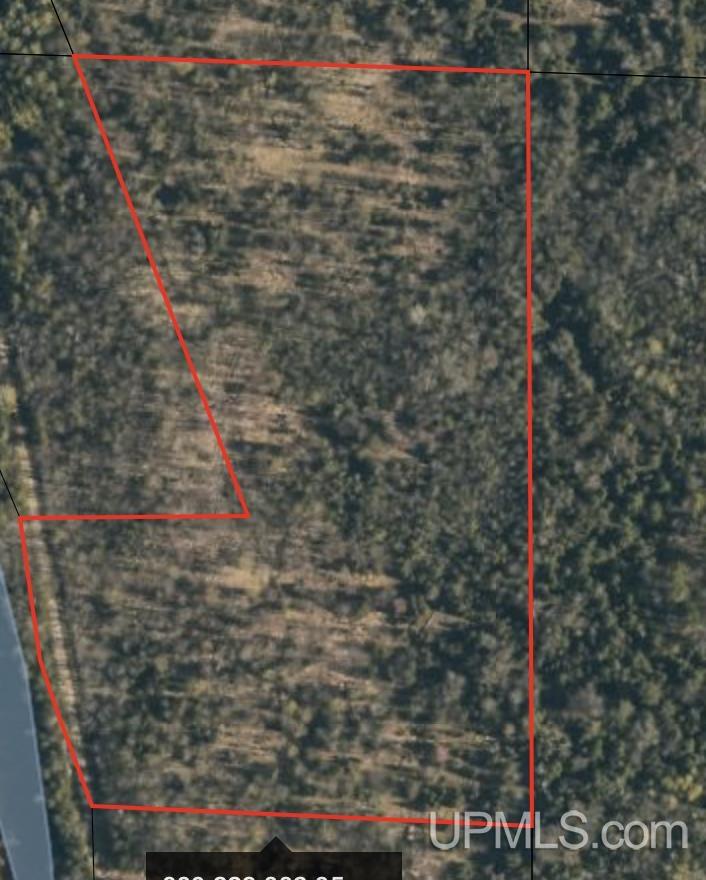 5 Rd Escanaba Mi 49829 Road Escanaba, MI 49829 - Photo 1 of 1