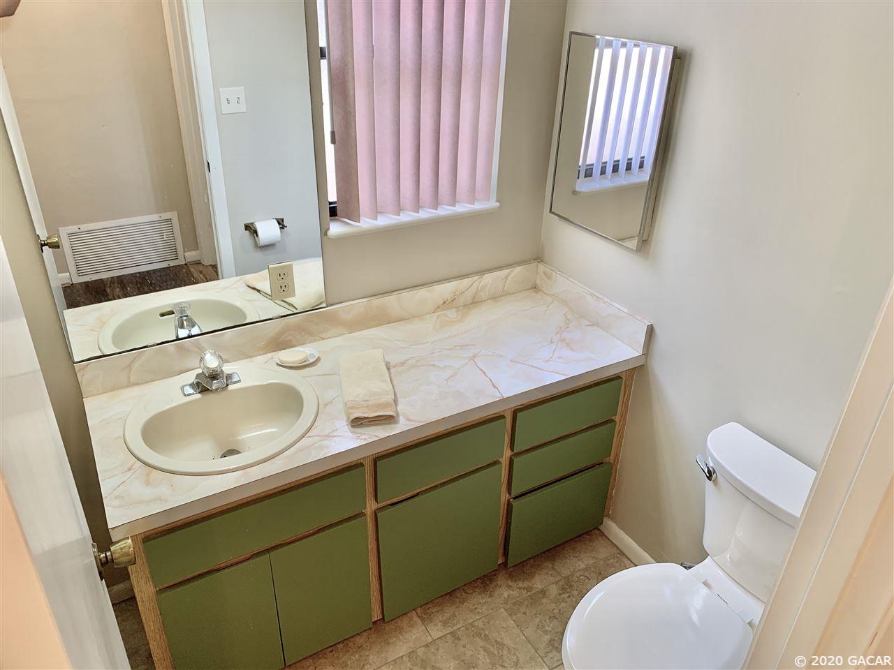 8736 Northwest 42nd Road Gainesville, FL 32653 - Photo 11 of 19 Gallery Image 11