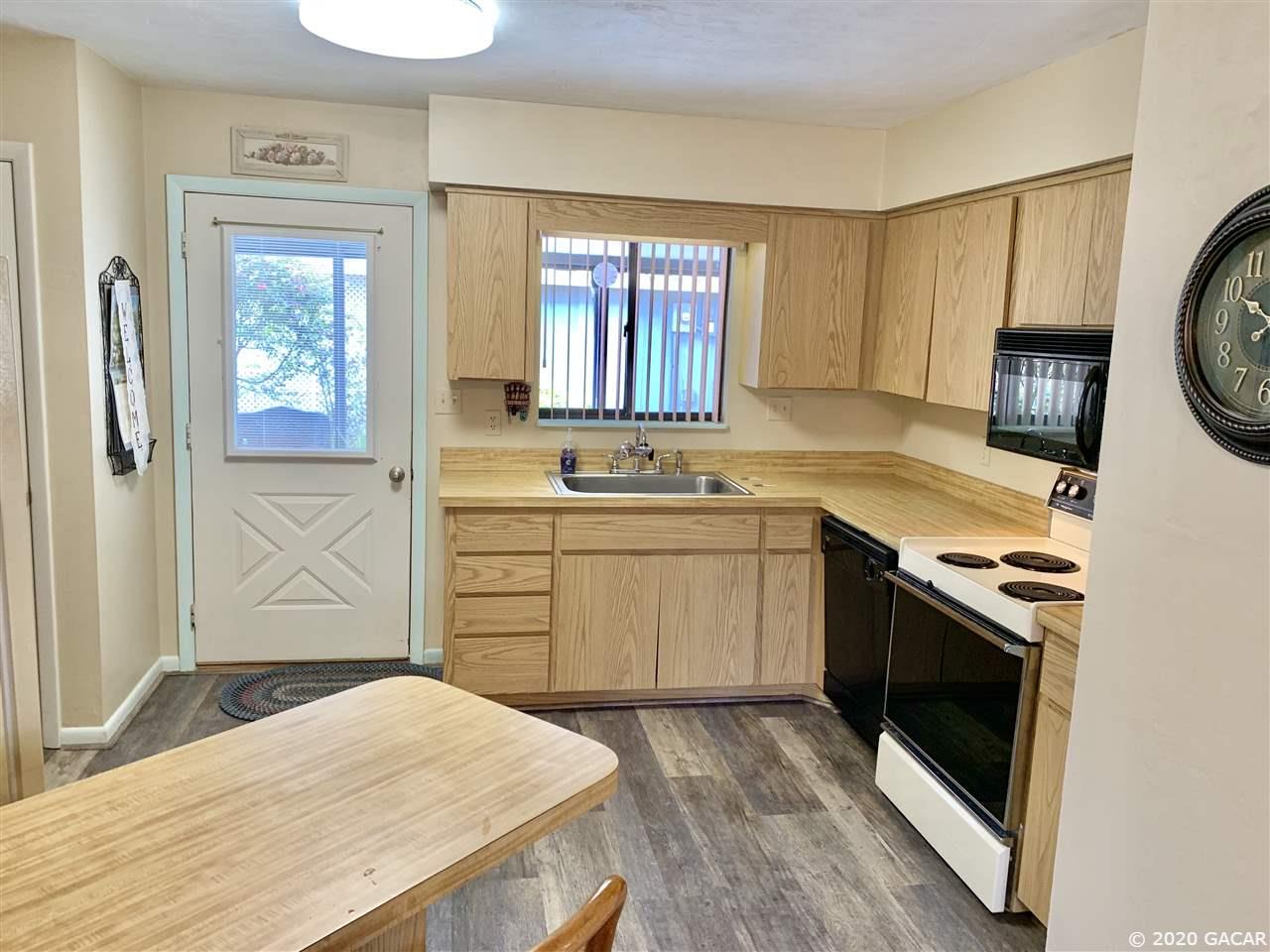 8736 Northwest 42nd Road Gainesville, FL 32653 - Photo 3 of 19 Gallery Image 3