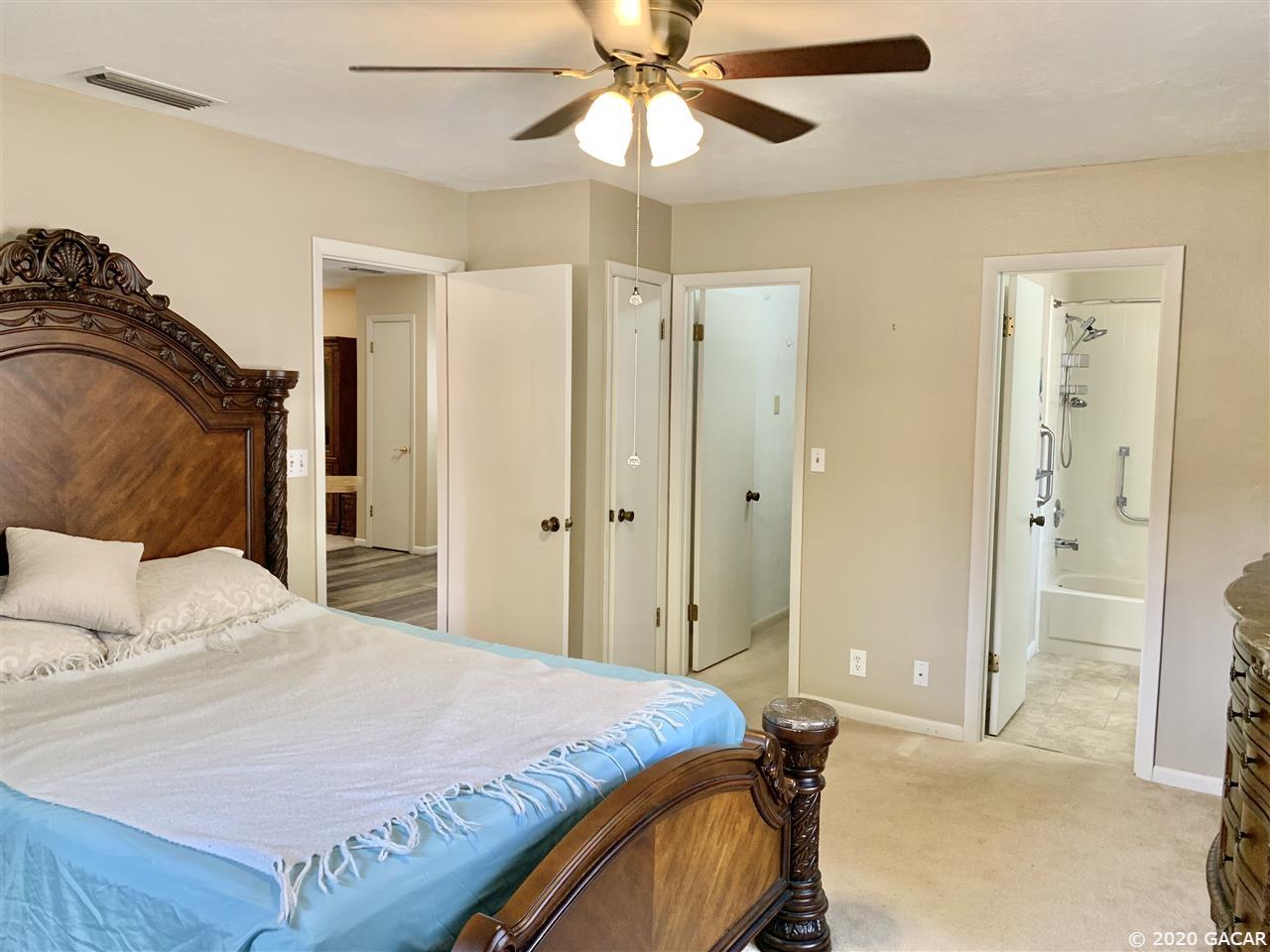 8736 Northwest 42nd Road Gainesville, FL 32653 - Photo 7 of 19 Gallery Image 7