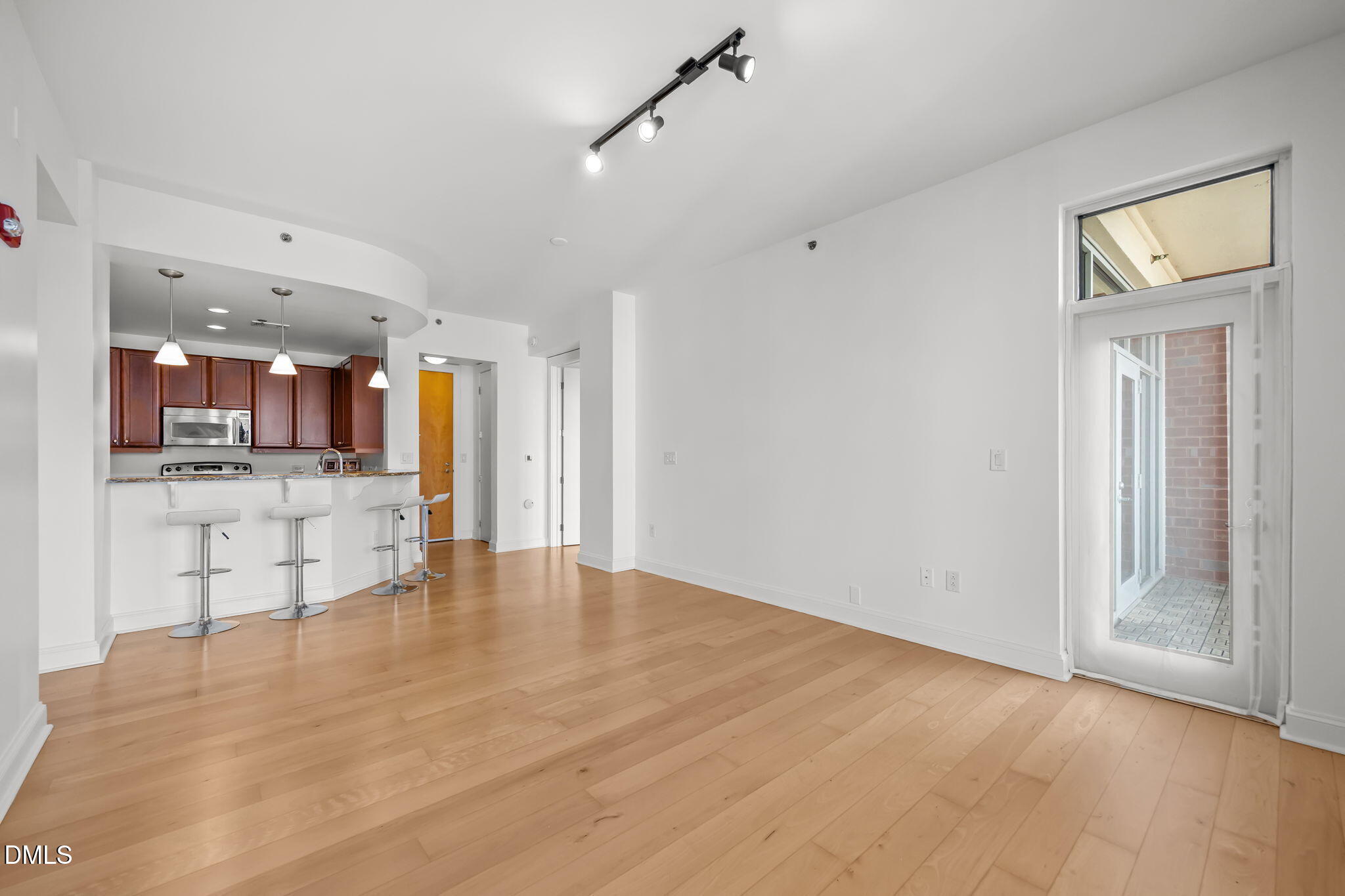 618 North Boylan Avenue, Unit 702 Raleigh, NC 27603 - Photo 13 of 42 a view of kitchen with refrigerator and window