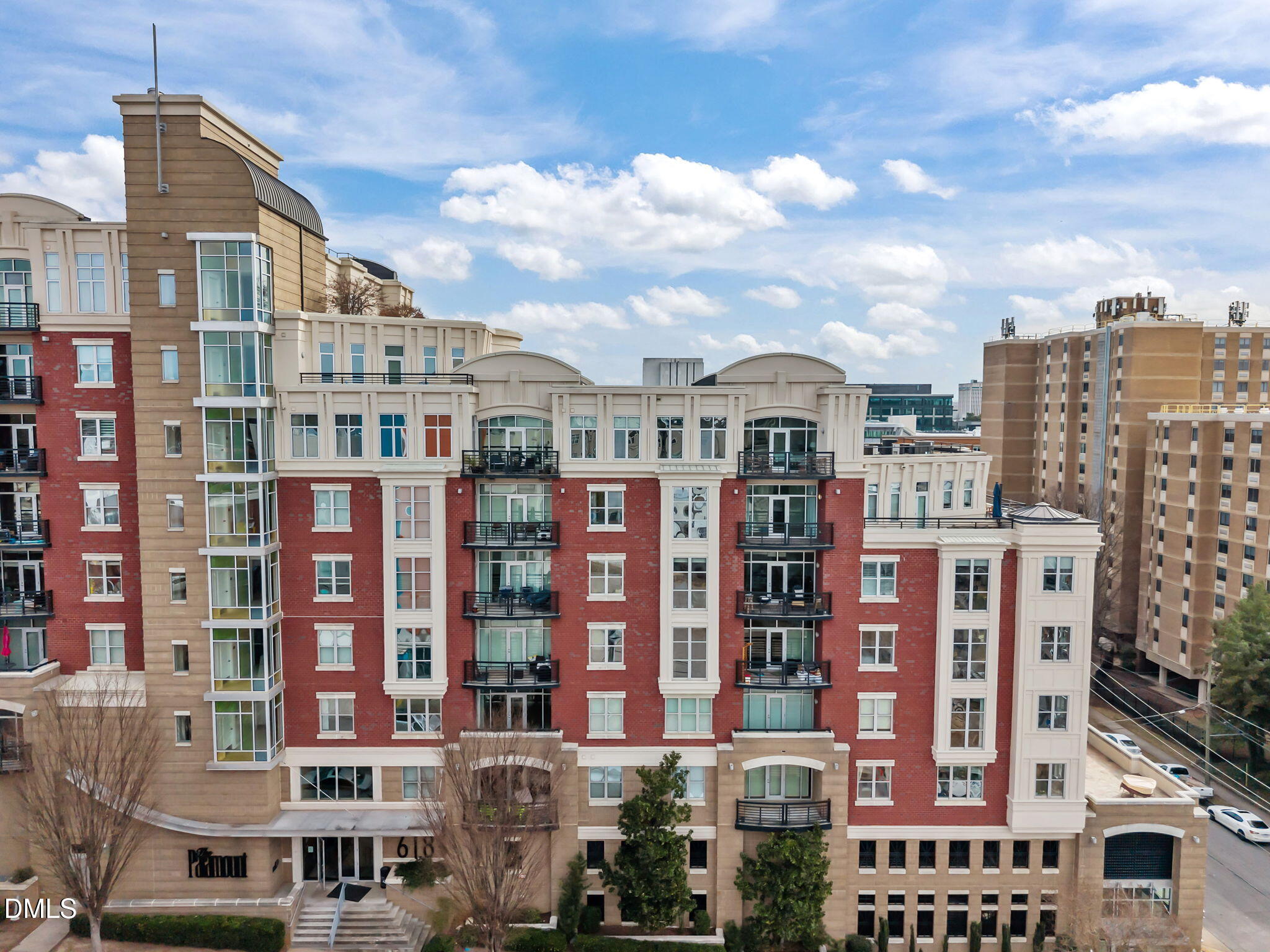 618 North Boylan Avenue, Unit 702 Raleigh, NC 27603 - Photo 38 of 42 a front view of a multi story building