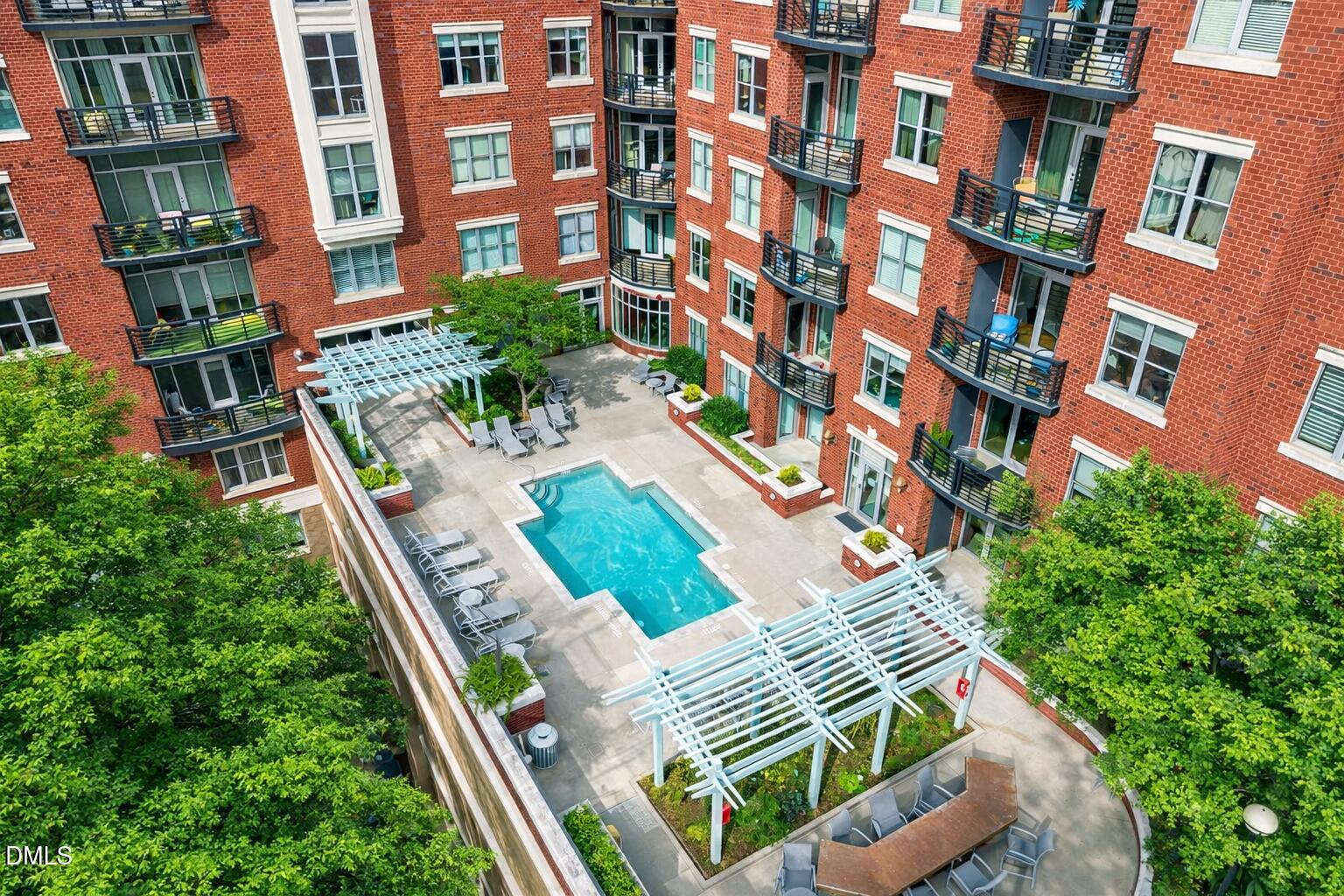 618 North Boylan Avenue, Unit 702 Raleigh, NC 27603 - Photo 41 of 42 a view of an buildings