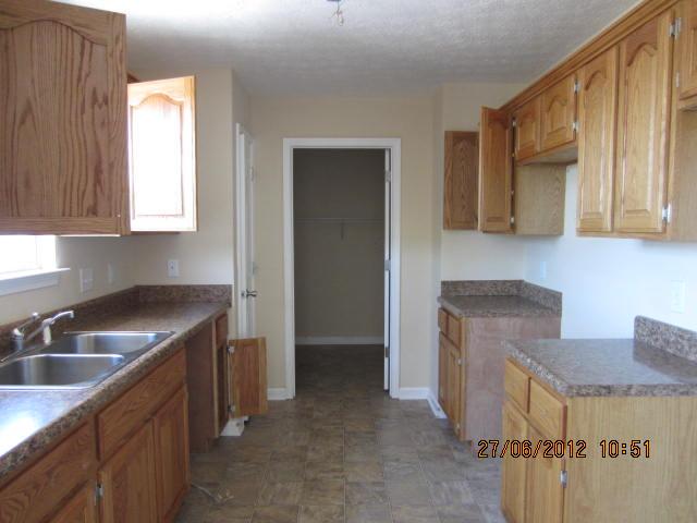 730 Lear Road Portland, TN 37148 - Photo 4 of 9