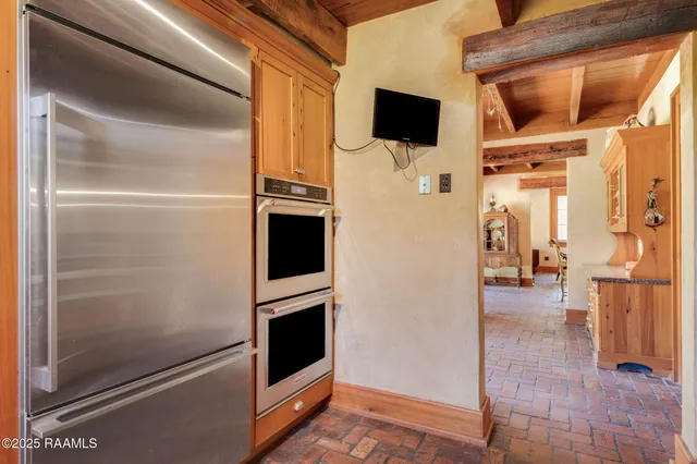 $988,000 | 702 Rue Dauphine, Eunice, LA 70535