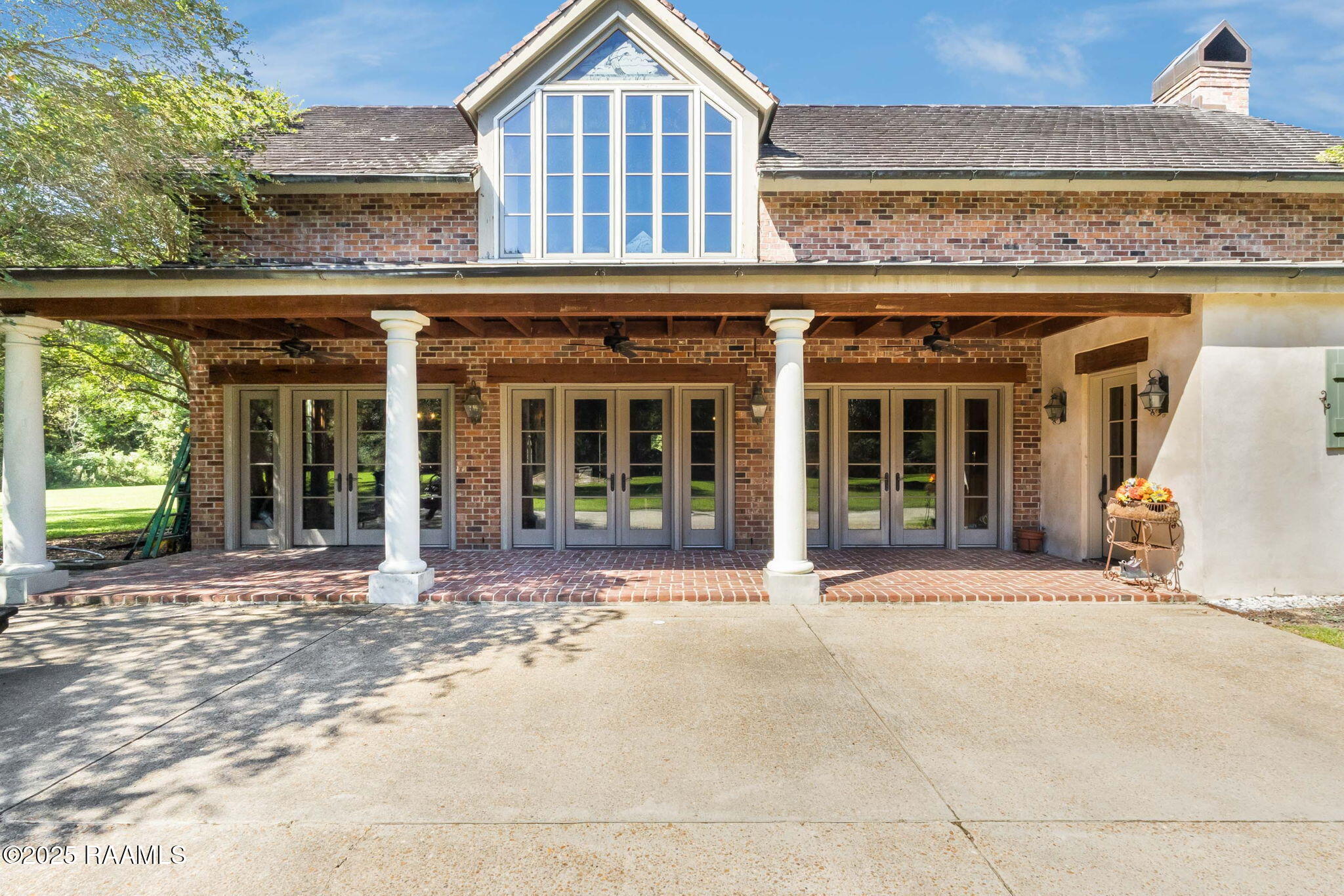 702 Rue Dauphine Eunice, LA 70535 - Photo 6 of 47 9-web-or-mls-702 Rue Dauphine-6