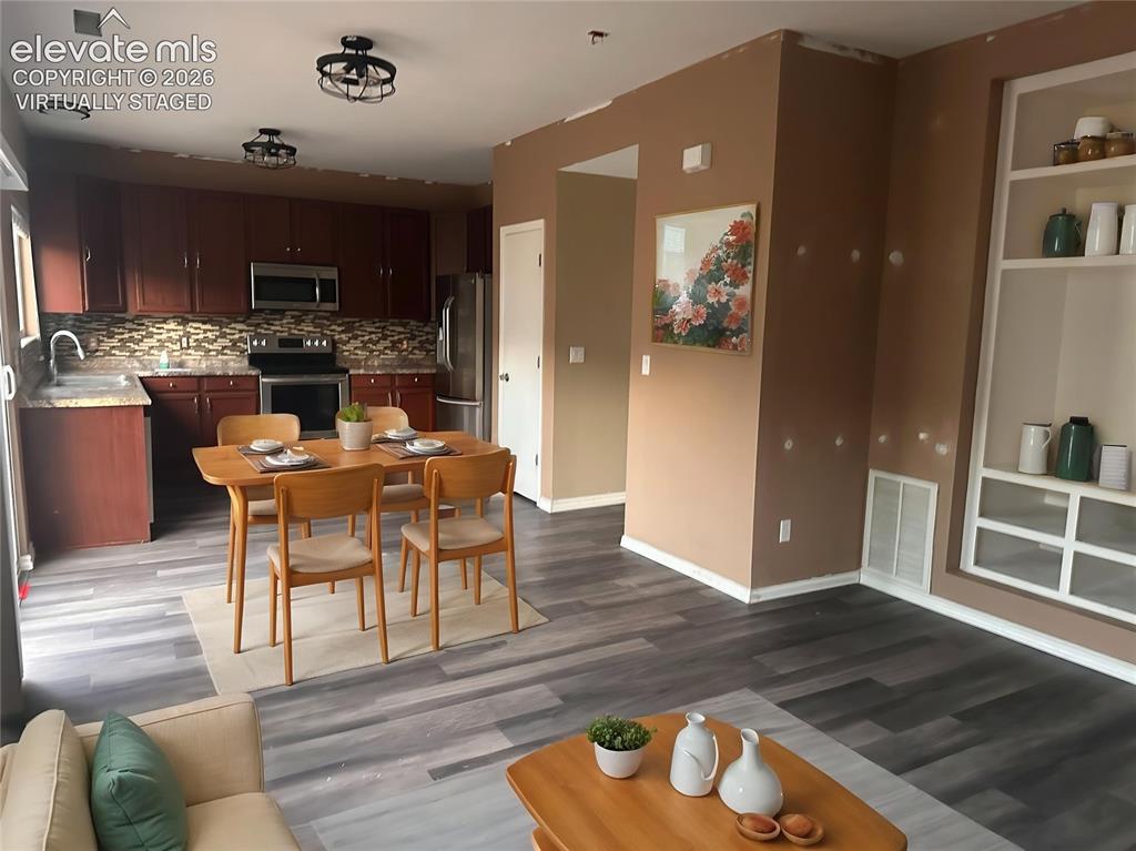 628 Prairie Star Circle Colorado Springs, CO 80916 - Photo 12 of 37 Virtually Staged