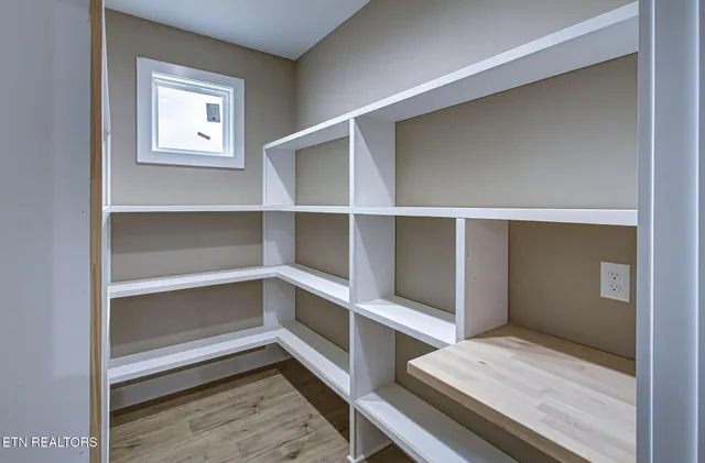 $698,000 | 816 Majestic Mtns Boulevard, Walland, TN 37886