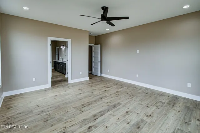 $698,000 | 816 Majestic Mtns Boulevard, Walland, TN 37886