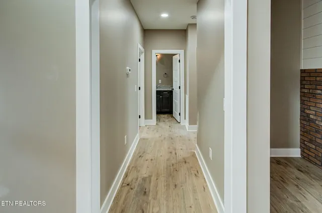 $698,000 | 816 Majestic Mtns Boulevard, Walland, TN 37886