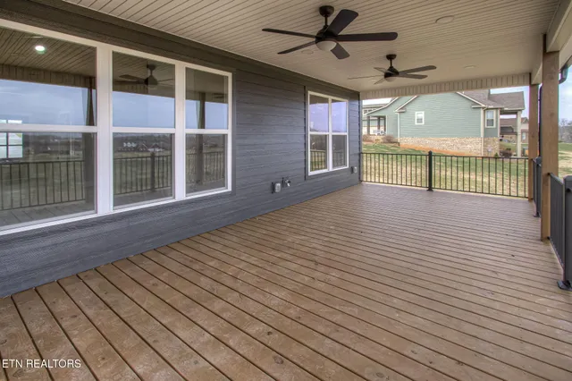 $698,000 | 816 Majestic Mtns Boulevard, Walland, TN 37886