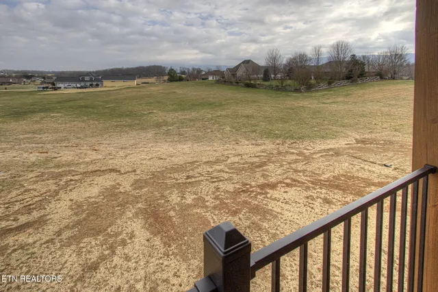 $698,000 | 816 Majestic Mtns Boulevard, Walland, TN 37886