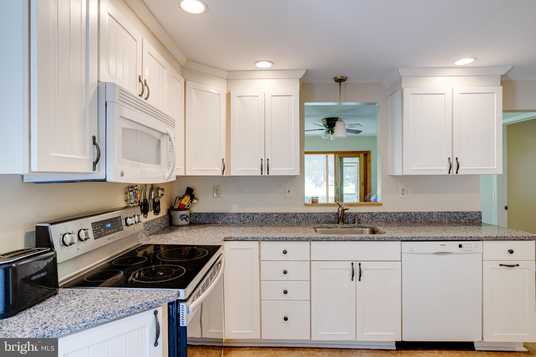 504 Hances Point Road North East, MD 21901 - Photo 8 of 24 Kitchen with opening to family room