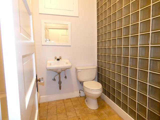 $349,000 | 301 East Sandstone Street, Llano, TX 78643