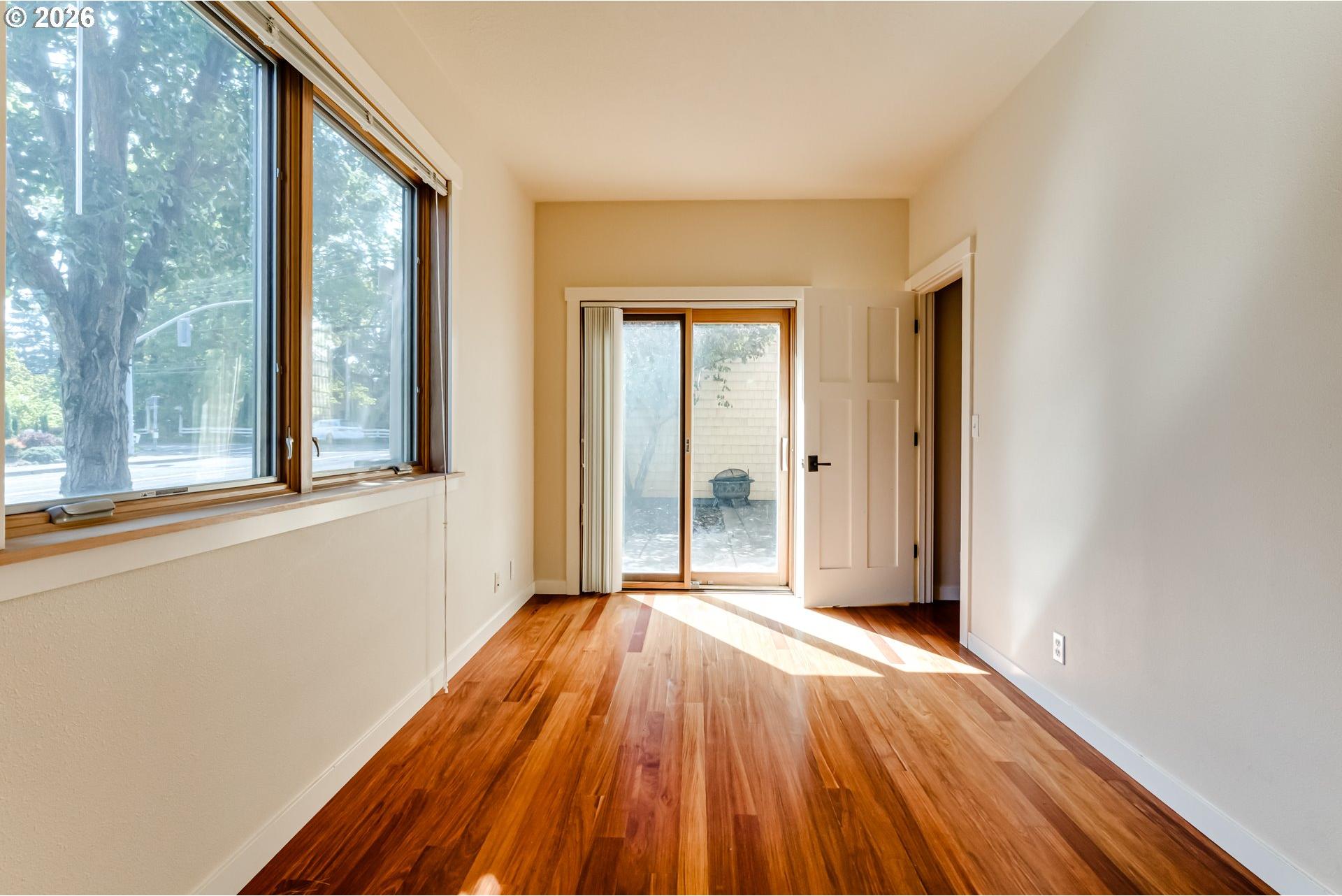 1455 Perdue Loop Eugene, OR 97401 - Photo 14 of 31 Gallery Image 14