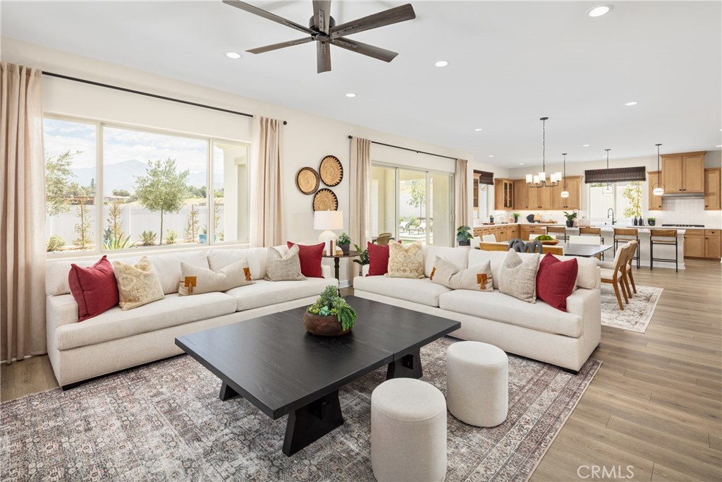 1452 Moore Street Redlands, CA 92374 - Photo 5 of 19 Model Home
