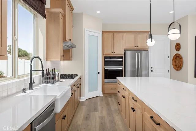 $1,099,990 | 1452 Moore Street, Redlands, CA 92374