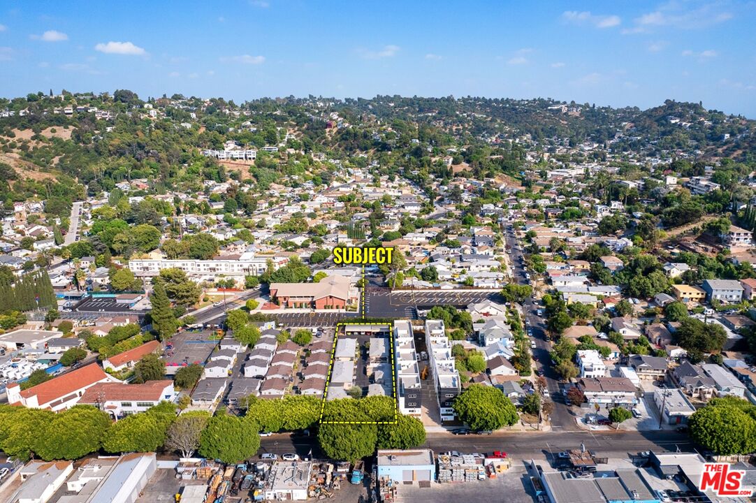 an aerial view of multiple house