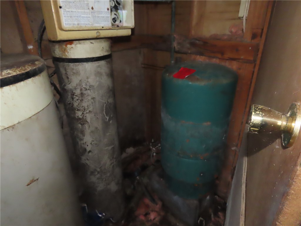 1961 Bray Road Arcade, NY 14009 - Photo 14 of 18