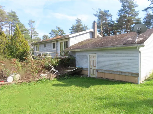$44,900 | 1961 Bray Road, Arcade, NY 14009