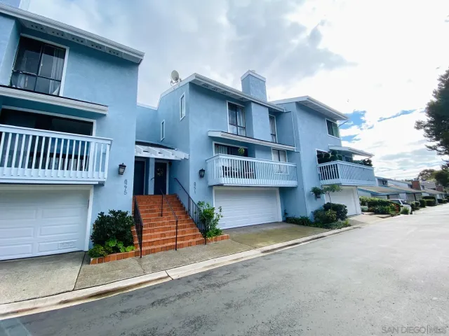 a view of deck with patio