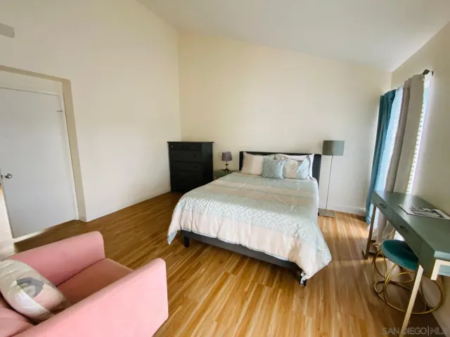 $5,250 | 8271 Caminito Modena, La Jolla, CA 92037