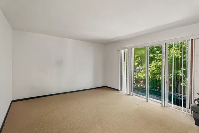 $125,000 | 1343 South Austin Boulevard, Unit 2W, Cicero, IL 60804