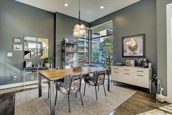 $4,000 | 1004 California Street, Unit 101, Houston, TX 77006