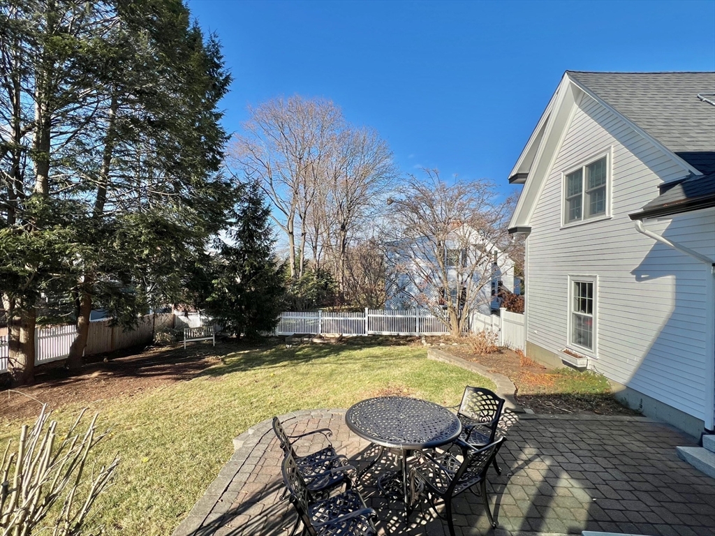 54 Simonds Road Lexington, MA 02420 - Photo 23 of 24