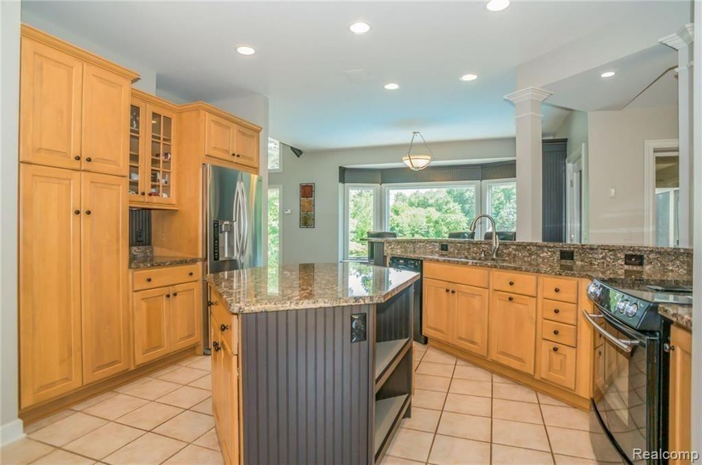 7605 Devins Ridge Clarkston, MI 48348 - Photo 9 of 37 GetMedia.ashx-10