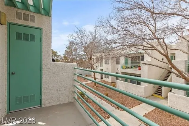 $1,200 | 7100 West Pirates Cove Road, Unit 2018, Las Vegas, NV 89145
