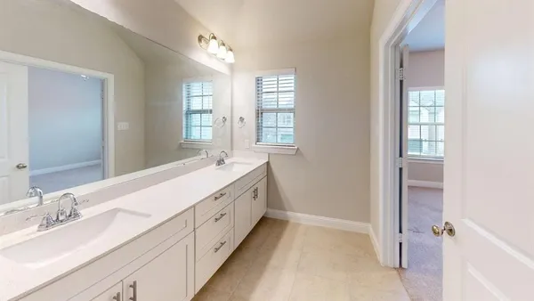 $2,750 | 2948 Galveston Street, Plano, TX 75075