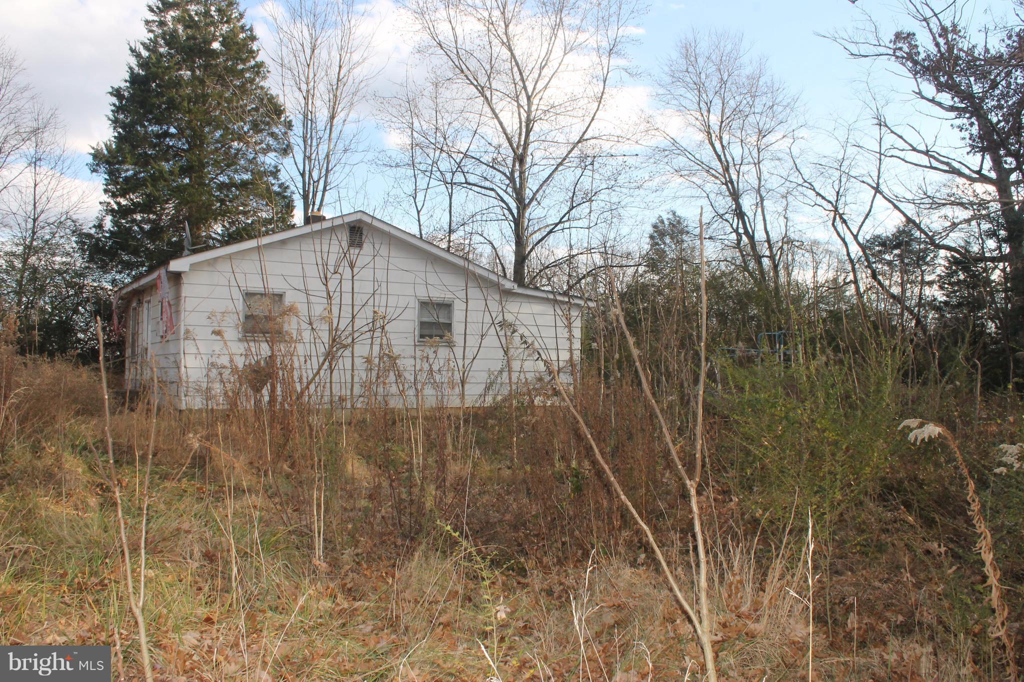 5221 Sumerduck Road Sumerduck, VA 22742 - Photo 5 of 21 Exterior (General)