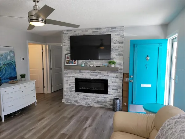$280,000 | 4470 Mainlands Boulevard West, Pinellas Park, FL 33782