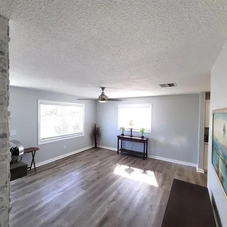 $280,000 | 4470 Mainlands Boulevard West, Pinellas Park, FL 33782
