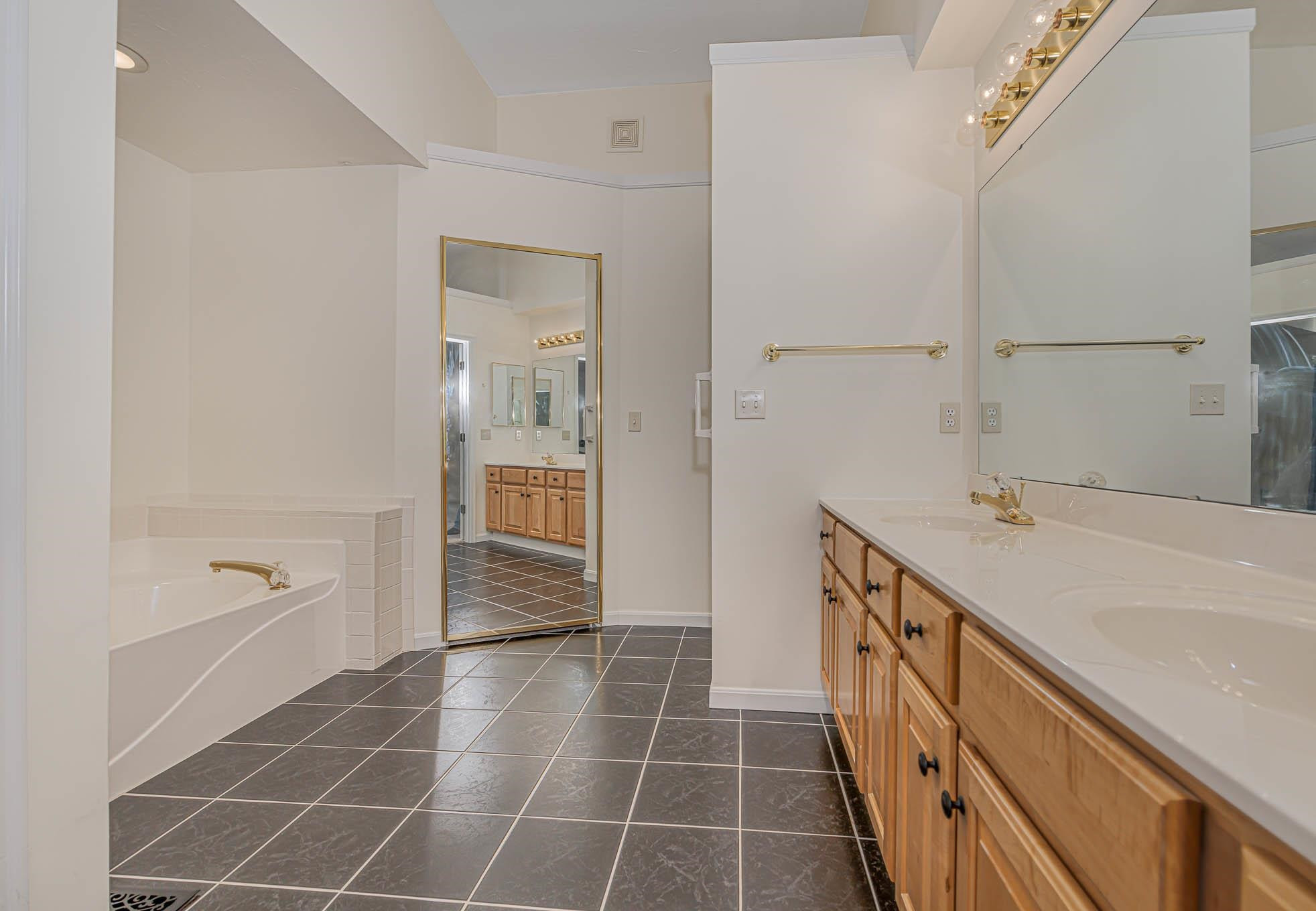 156 Hidden Ridge Court Cold Spring, KY 41076 - Photo 22 of 28 Gallery Image 22