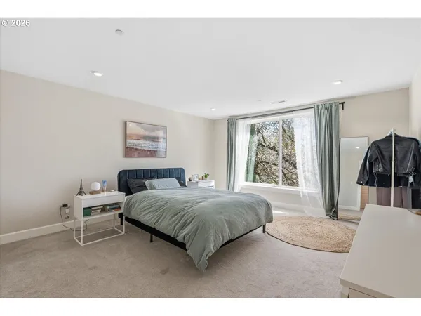 $624,900 | 2059 Southeast 176th Avenue, Portland, OR 97233