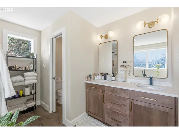 $624,900 | 2059 Southeast 176th Avenue, Portland, OR 97233