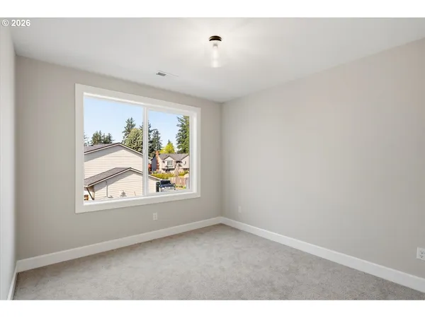 $624,900 | 2059 Southeast 176th Avenue, Portland, OR 97233