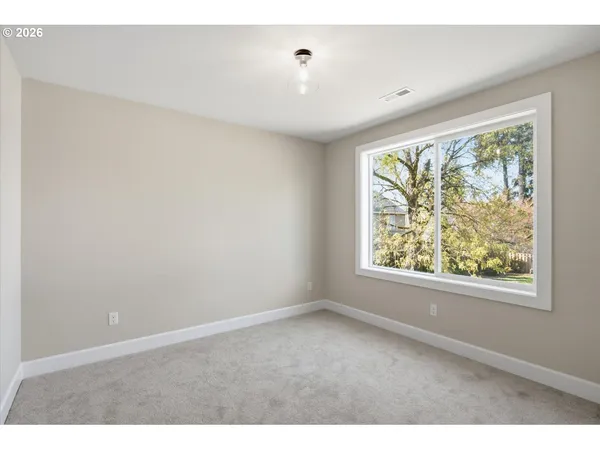 $624,900 | 2059 Southeast 176th Avenue, Portland, OR 97233