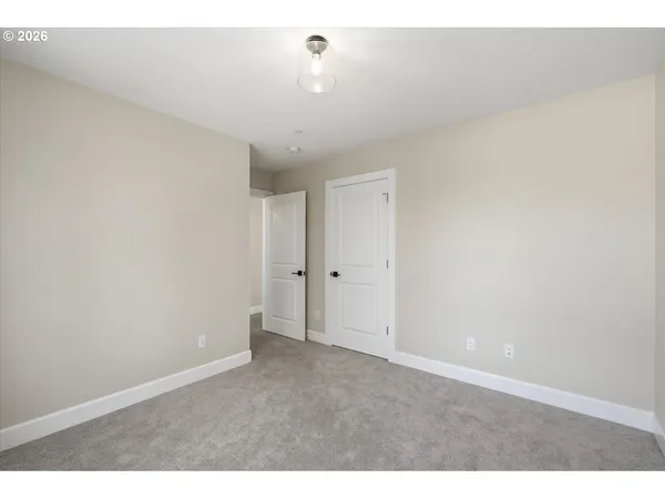 $624,900 | 2059 Southeast 176th Avenue, Portland, OR 97233