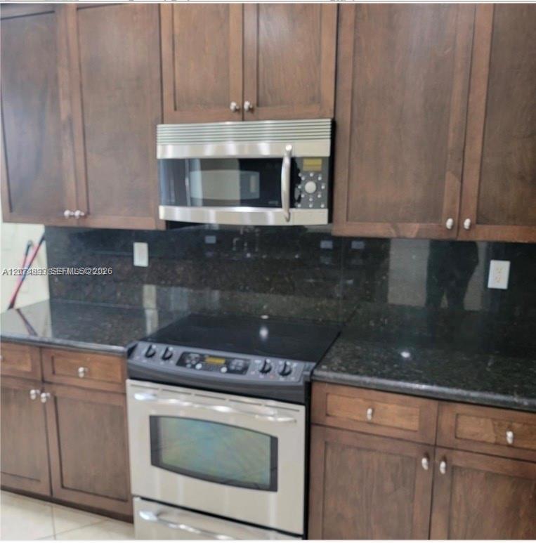2851 Prospect Road, Unit 1006 Tamarac, FL 33309 - Photo 4 of 22 Gallery Image 4