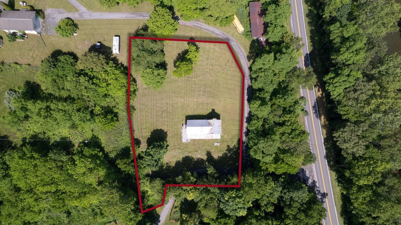 13573 Cooley Spring Lane Broadway, VA 22815 - Photo 35 of 63 an aerial view of a house