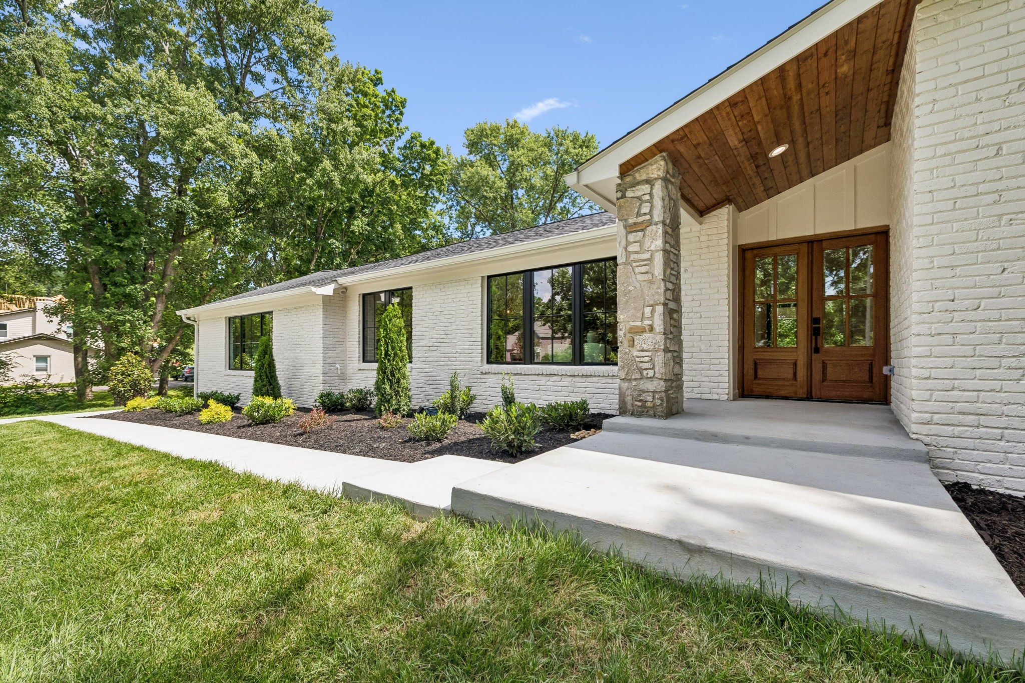 8011 Wikle Road East Brentwood, TN 37027 - Photo 5 of 82