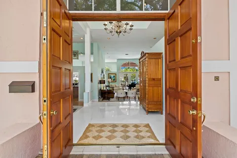 $4,475,000 | 2342 Northeast 26th Street, Lighthouse Point, FL 33064