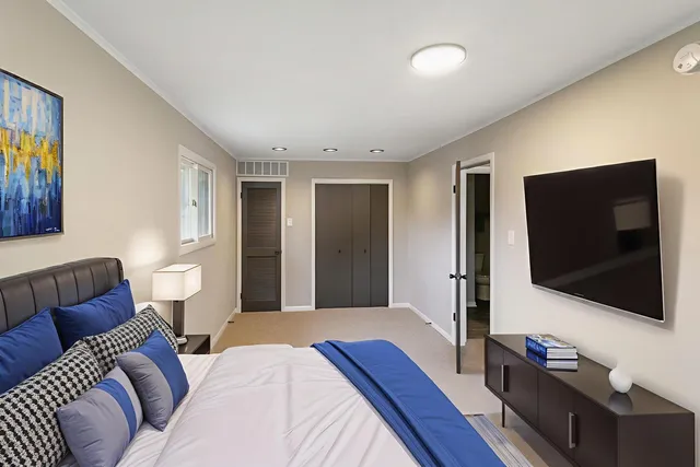 $255,700 | 17303 Chicago Avenue, Lansing, IL 60438