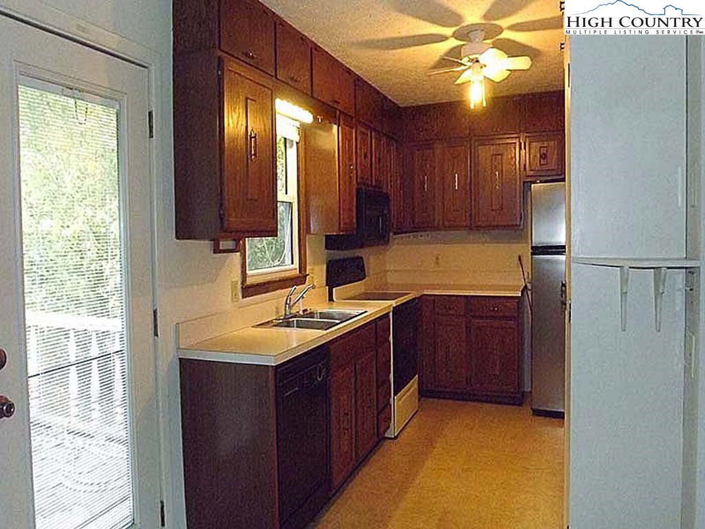5472 Bamboo Road Boone, NC 28607 - Photo 23 of 42 Gallery Image 23