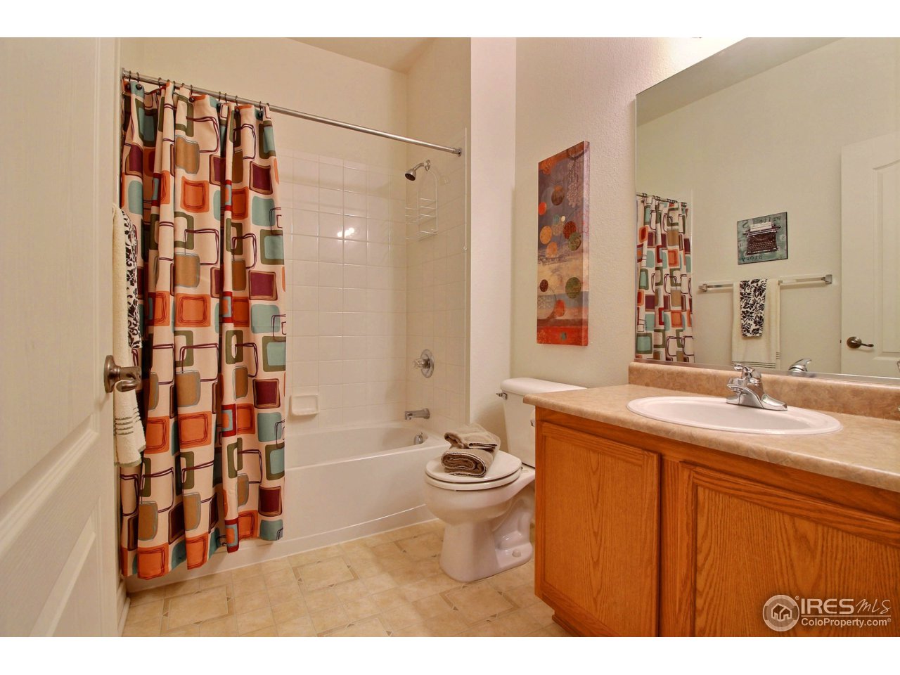 4672 West 20th Road, Unit 2211 Greeley, CO 80634 - Photo 16 of 19 2nd Full Bath